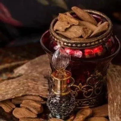 Oud Wood Amber Fragrance Oil Luxurious Scent – The Fragrance Room