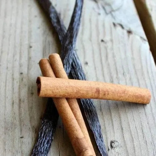 Vanilla &amp; Cinnamon Reed Diffuser Refill - The Fragrance Room
